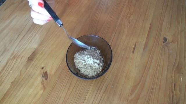 Универсальная маска из овсяных отрубей и молока для всех типов кожи лица смотреть онлайн