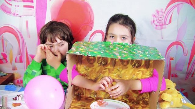 6+ Угадай что в коробке Челлендж. Даник узнал какой у зайца хвост. challenge minecraft смотреть онлайн