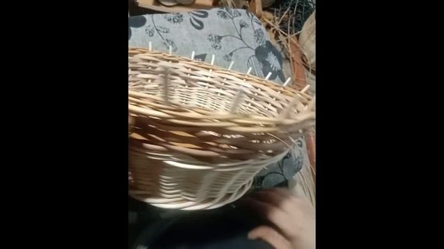 Плетение подарочной корзины из ивы. смотреть онлайн