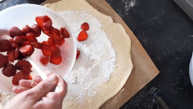 Пироги с шоколадным кремом