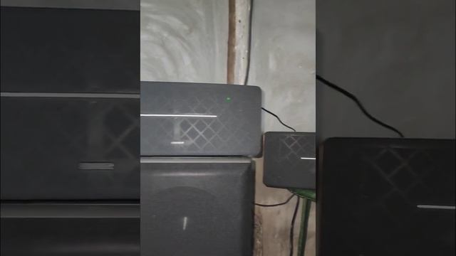 Edifier D12  Edifier T5 Subwoofer