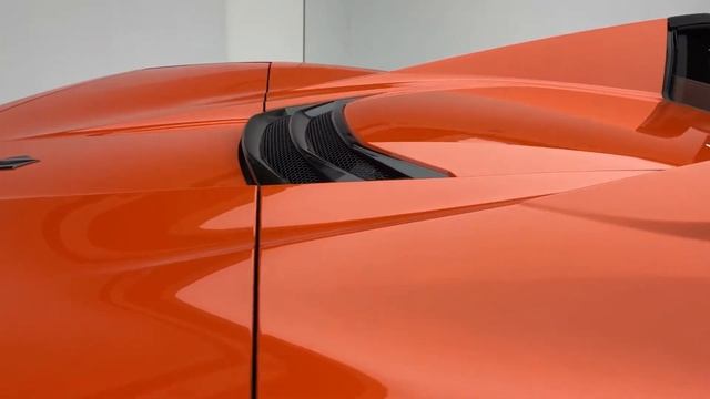 Купе и кабриолет Chevrolet Corvette Stingray 2022: фото, цена, характеристики, старт продаж смотреть онлайн