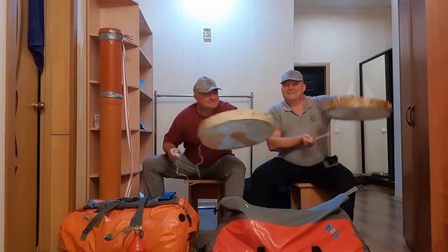 Похоже, что туристы плохо отдохнули на Чукотке? смотреть онлайн