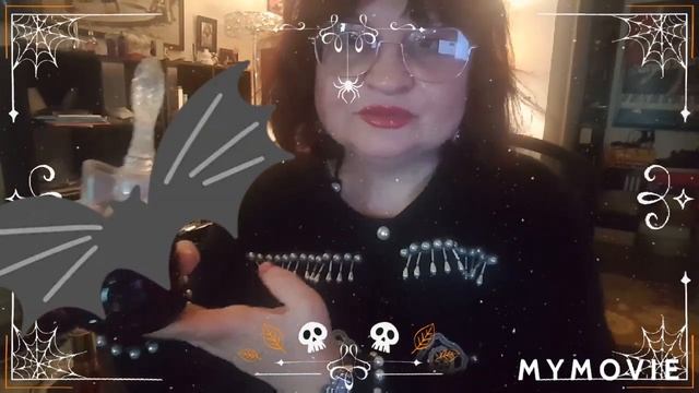 МОГУ ЛИ Я ИСПОЛьЗОВАТь ВИНТАЖНЫЕ ПАРФЮМЫ AVON. ПРО ПАРФЮМ ФАБЕРЖЕ И ПЕСНЮ. Ношу или не ношу. смотреть онлайн