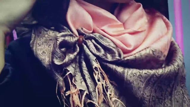 Добавь красок в осенние будни: шарфы и платки от Pashmina Shop смотреть онлайн