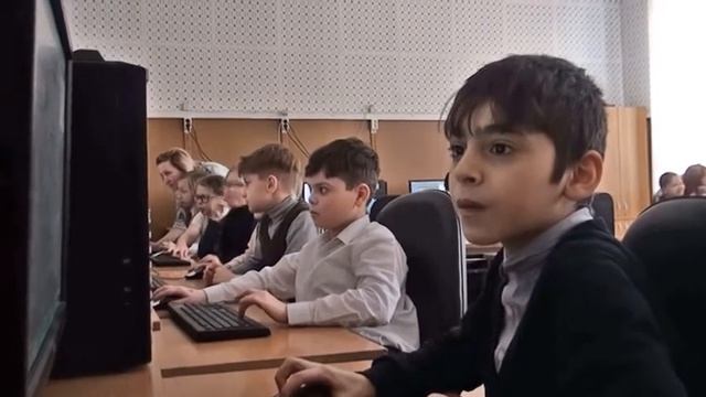 ШКОЛА 656 Мастер класс по программированию в 4 Г смотреть онлайн