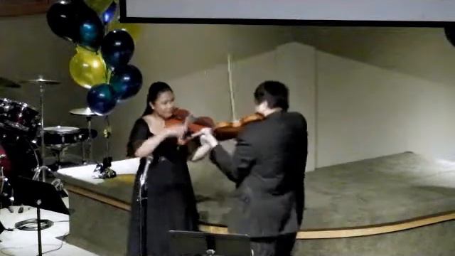 Rosario Strings Canada - Trio (piano, 2 violins) - Mini Concert Setting - "Czardas" смотреть онлайн