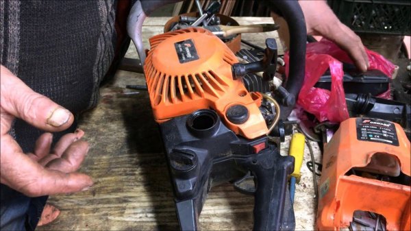 FORVARD FSG-3802.Tипа тоже бензопила.