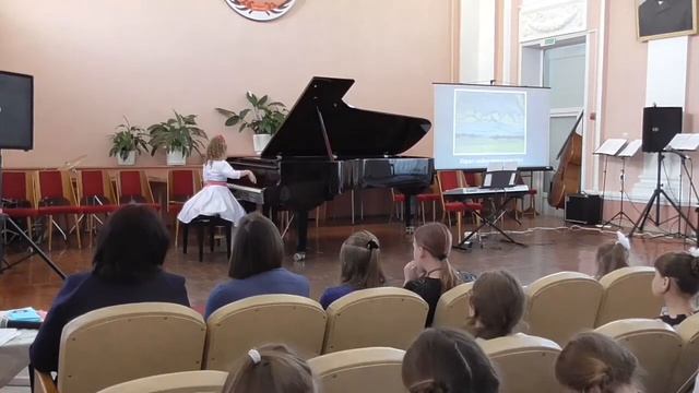 А.Безенсон. "Хорал туч" и "Токката дождя" для фортепиано смотреть онлайн