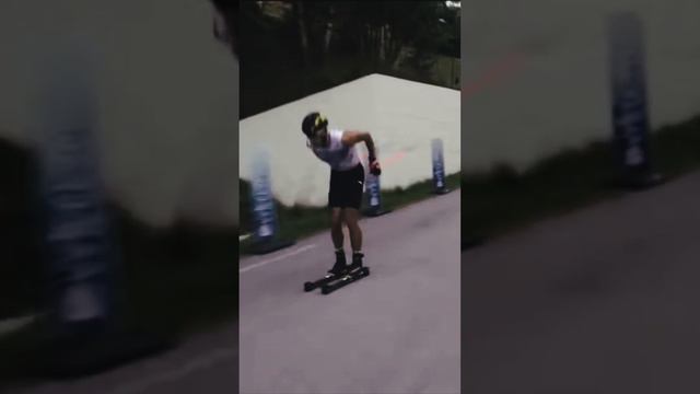 Этот человек может победить в спринте смотреть онлайн