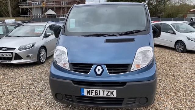 Renault Trafic 2.0 dCi SL27 Phase 3 Crew Van 4dr Diesel Manual (6 Seats, EU5, Nav) смотреть онлайн