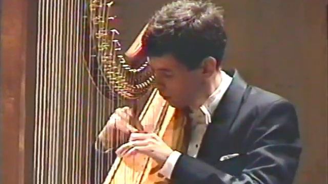 Josh Layne performs Marjan Mozetich's Songs of Nymphs смотреть онлайн