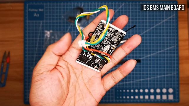 XIAOMI M365 ELECTRIC SCOOTER BMS REPLACEMENT KIT | WITH DIY INSTALLATION FAIL смотреть онлайн