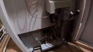Одна из причин почему не запускается газовый котел. Воздушная пробка газа в трубе