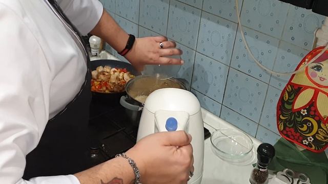 КУРИЦА ПО-КОРОЛЕВСКИЙ смотреть онлайн