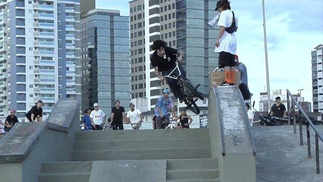 BMX JAM Halloween - São José - 2023 - RAW смотреть онлайн