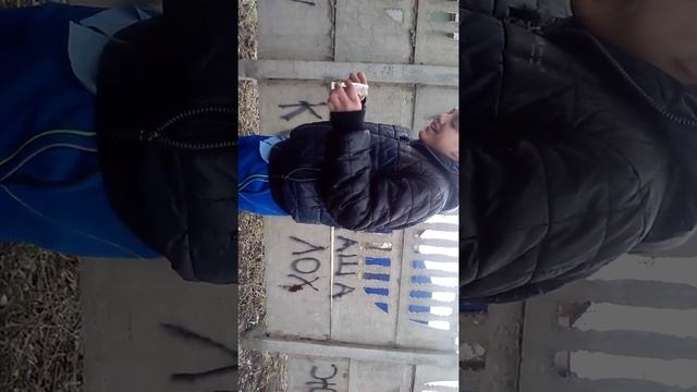 Пошутили над парнем смотреть онлайн
