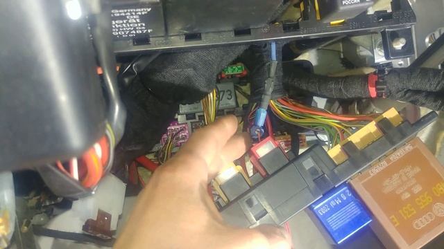 Кнопка принудительного включения свечей накала. смотреть онлайн