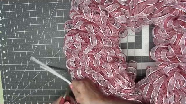 Christmas Bubble Wreath Tutorial смотреть онлайн