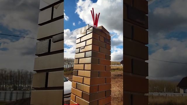 Красивый вариант лицевого забора на склоне с откатными воротами! смотреть онлайн