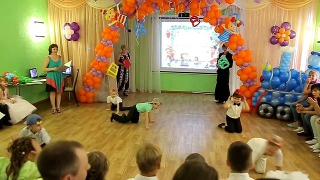 97 садик Выпускной смотреть онлайн