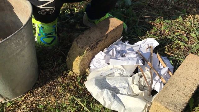 Полянка, часть 2, Матвей с топором, рубит дрова, разжигает костёр и готовит люля-кебаб на углях! смотреть онлайн