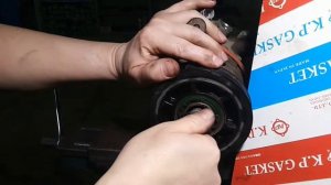 Как снять  шкив кондиционера.