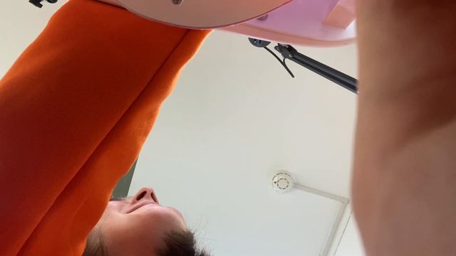 ПРОВЕРКА СТУДИИ:маникюр делал парень?как отреагировали на собаку смотреть онлайн