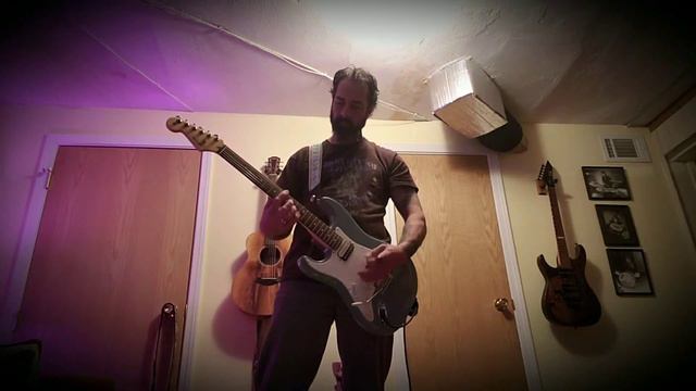 Boss Katana Artist/ Fender HH Strat смотреть онлайн