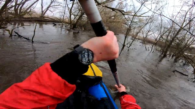 Сплав по завалам Плетенки на Black Pike Печенег смотреть онлайн