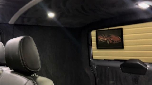 2023 (73) Volkswagen Transporter T6.1 150ps 4Motion SWB - SUPER RARE MANUAL 4MOTION - Pure Grey смотреть онлайн