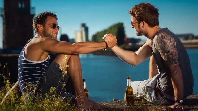 Поёт Валерий Сёмин. "Друг Серёжка" смотреть онлайн