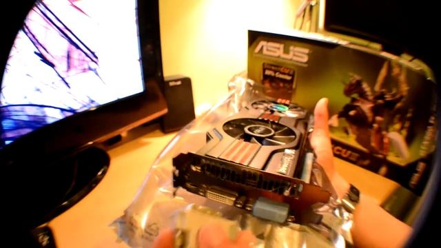 ASUS 1GB GeForce GTX560 TI DirectCUII Unboxing & Closer look смотреть онлайн