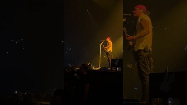 blink-182 - One More Time - First Time Ever Live - Bologna, IT