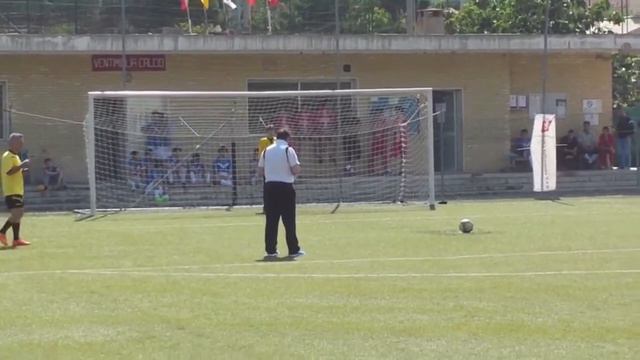 Ospedaletticalcio: due rigori parati da Gabry Zunino! смотреть онлайн