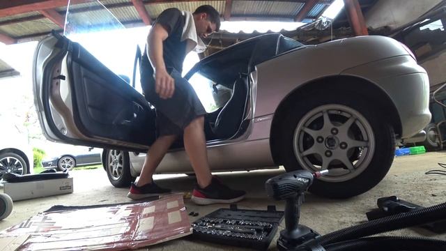 Suzuki Cappuccino JDM Kei Sports - SEATS!!! - EP.12 смотреть онлайн