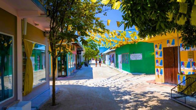 THE MALDIVES - Everything you must know in 5 Minutes! 2023 Travel смотреть онлайн