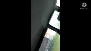 Как легко почистить потолок в авто