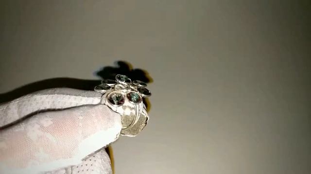 Кольцо с МИСТИК КВАРЦЕМ (Радужным Кварцем) / Рубиновая Мечта смотреть онлайн