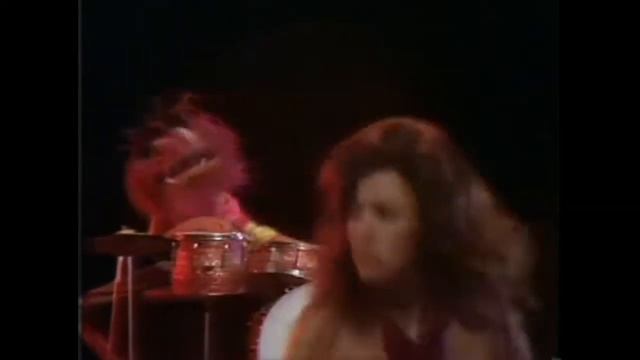 Muppet Songs: Rita Moreno, Animal and Floyd - Fever смотреть онлайн