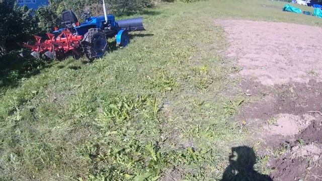 Однорядная транспортёрная картофелекопалка в деле. Часть 2. смотреть онлайн