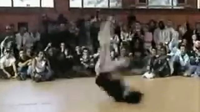 breakdance (beggin) смотреть онлайн