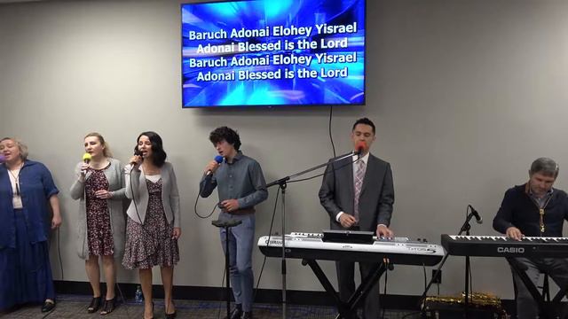 Барух Адонай