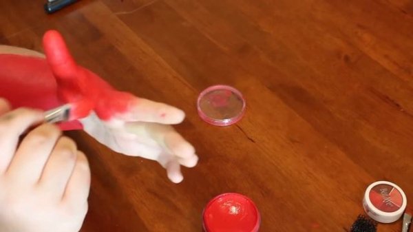 Cosplay DIY: Body Paint Tips and Tricks