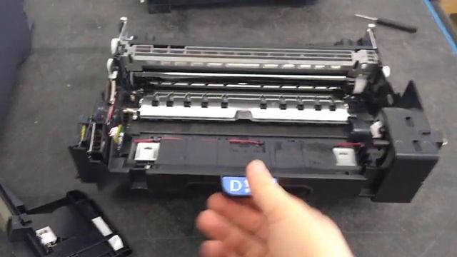 Kyocera DK - 3100 Trommeleinheit wechseln. смотреть онлайн