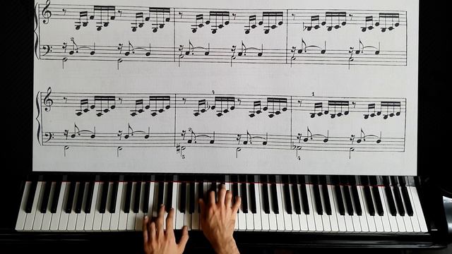 Bach - Prelude in C Major ( Piano Tutorial ) смотреть онлайн
