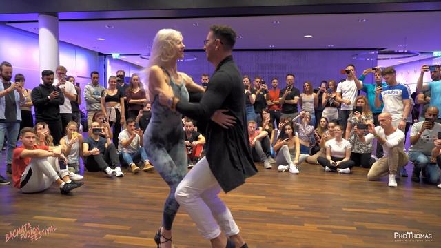 Azael & Sindi [Glimpse Of Us] ? Bachata Fusion Festival 2022 смотреть онлайн