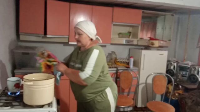 жизнь в деревне, мариную маслята,20 июля 2021 благодарю за просмотры. смотреть онлайн