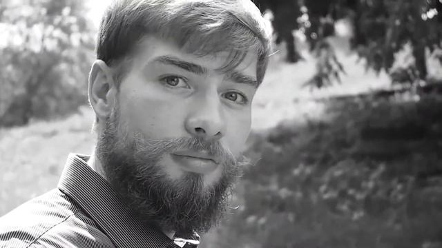 Разбираемся, почему человек становится левшой или правшой и можно ли переучиться смотреть онлайн