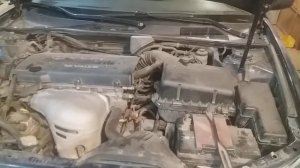 Снятие левой подушки двигателя TOYOTA CAMRY V30